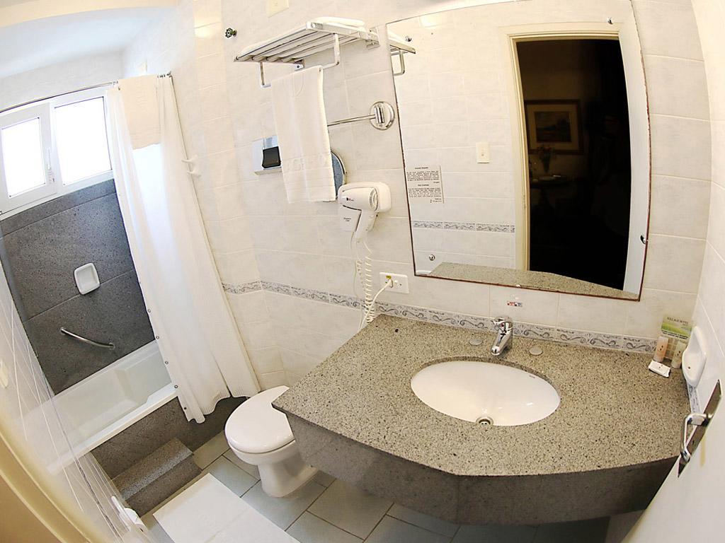 Village Hotel Ponta Grossa  Zewnętrze zdjęcie