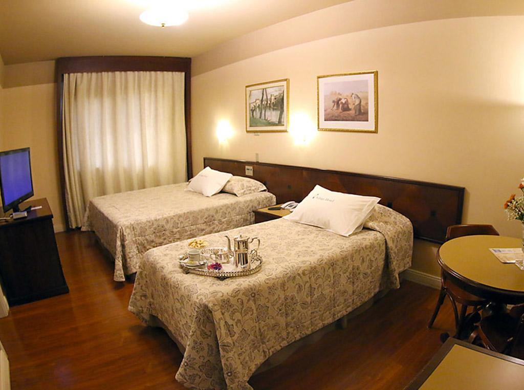 Village Hotel Ponta Grossa  Zewnętrze zdjęcie