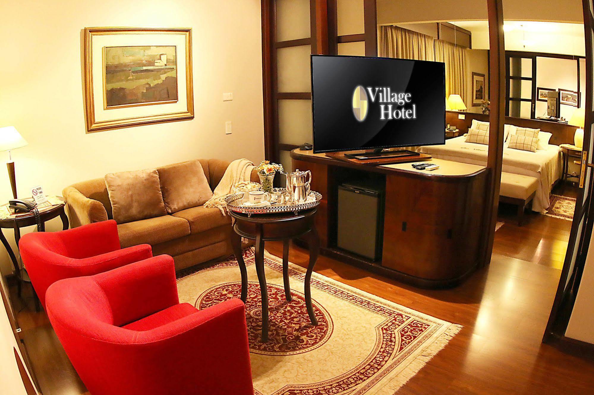 Village Hotel Ponta Grossa  Zewnętrze zdjęcie